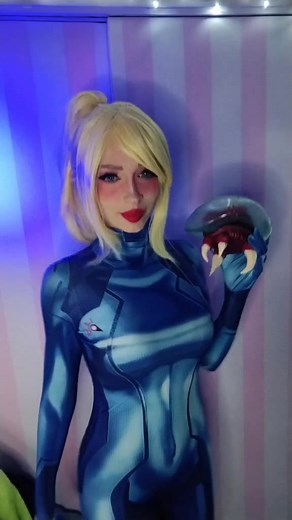 Samus Transformation: Epic Zero Suit Cosplay