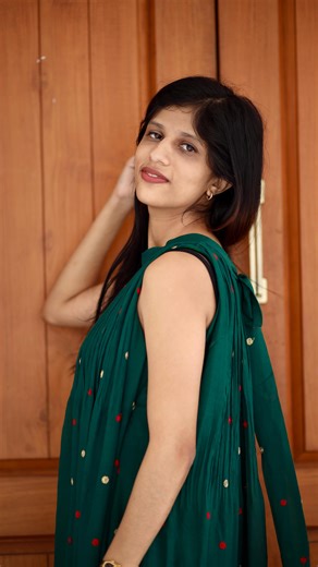 Pink Label on Instagram: "Sold out ♥️Welcoming 2026 with showcasing our new dress 👗 @pinklabel.online #dress #pinklabel #saree"