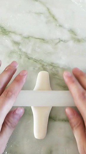 Exciting NBA Moments and Delicious Chinese Food Compilation