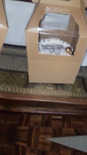 Order Long-Distance Cake Boxes for Holidays