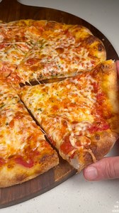 3M views · 54K reactions | Homemade pizzaTry my easy same day dough recipe, it’s the pinned post on my page! DM me your pizza pics to be featured in my storiesSubscribe to my Patreon for step by step tutorials of my home-oven-pizzas離Link in bio #pizza #food #asmr #mukbang #recipe | pizzofart | Facebook