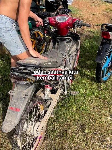 Exploring the Features of Motor LC