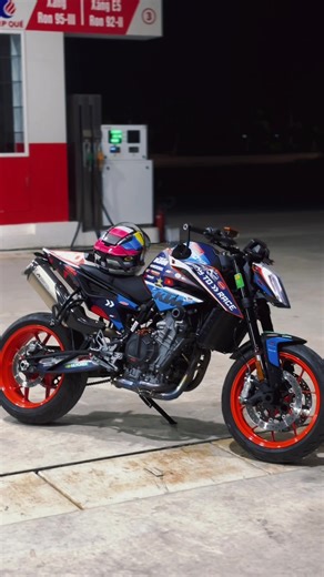 KTM Duke 125: Performance and Specs Overview