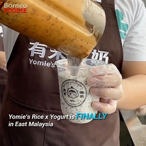 Yomie's Rice X Yogurt is finally here in Sarawak 😍! They are famous for their combination of purple rice and yogurt drink 😋. FULL review on food, price and location: Click here: http://bit.ly/NewYomiesKuching | Borneo Foodie