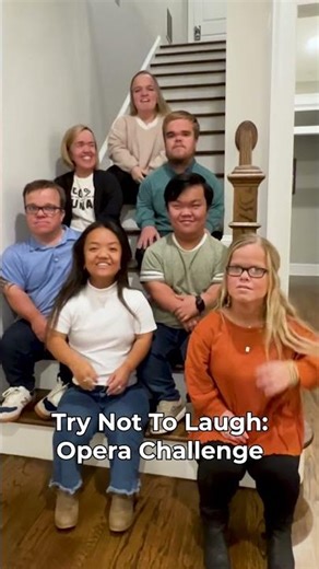 Try Not to Laugh: Opera Challenge #7LittleJohnstons