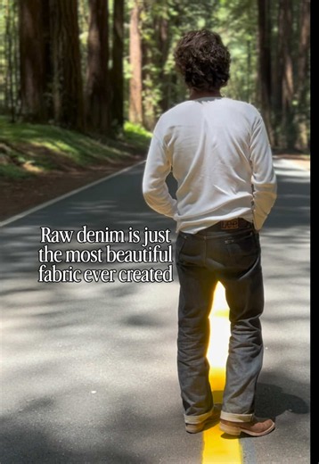 Raw Denim Jeans That ‘Bleed’—Why My Favorite Pair Ages Uniquely