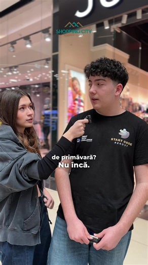 👀 Intrăm în mall și… direct unde? Care e primul magazin în care intri la Shopping City Râmnicu Vâlcea? Spune-ne alegerea ta! 🛍️✨