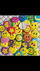 Watch Smile Face Emoticon Button Pins on Amazon Live