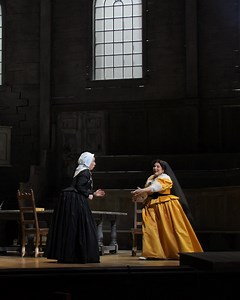 When it comes to vocal fireworks, it’s hard to beat I Puritani.🎇 Here’s a glimpse of the Met’s first production of Bellini’s masterpiece in nearly 50 years. This clip features an excerpt from Elvira and Giorgio’s Act I duet in an early stage rehearsal, starring Lisette Oropesa and Christian Van Horn. Marco Armiliato conducts. I Puritani opens December 31 and is on stage through January 18. In cinemas January 10. 🎟️Buy your tickets at the box office, on the Met Opera app, or on our website: met