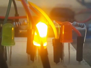 Traffic Lights Using Arduino!!