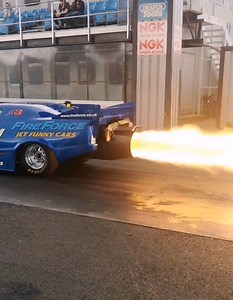 44K views · 1.4K reactions | It's getting hot round here, with FireForce Jet Funny Cars at Santa Pod Raceway  Love the new high pitched scream it makes  | Dragmediauk | Facebook