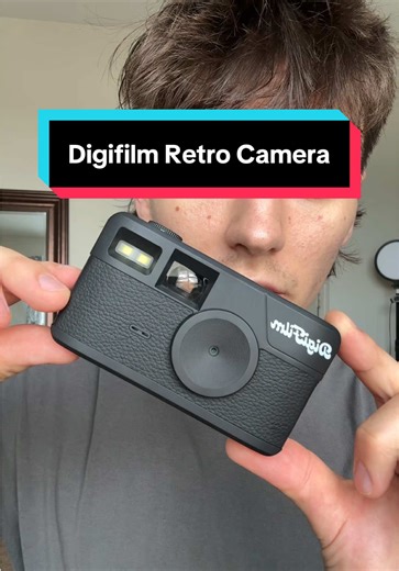 Takes the most aesthetic vintage retro style photos 📸 #camera #filmcamera #digifilm #retrocamera #filmphotos