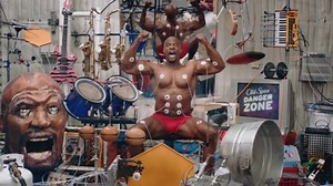 So everyone's wondering how we created Flex, it went a little something like this... 🏋️‍♀️🏋️‍♂️ | Fedde Le Grand