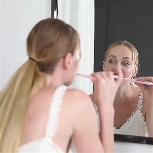 U Shaped Type Toothbrush 360 Degrees Ultrasonic Children Whitening Silicone Automatic Electric Toothbrush