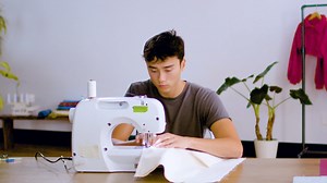 Let's be real — clothes that perfectly fit and that are custom-tailored to your body make all the difference 💯 You can now learn the basics of sewing on how to make your own pair of pants with fashion designer Joe Ando in this beginner-friendly class! Learn the basics now 🪡 https://skl.sh/3XF8nDj #skillshare #sewing #diyfashion | Skillshare