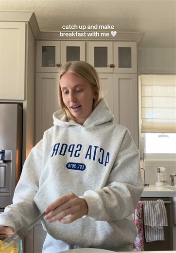 Feel like I haven’t talked on here in so long BUT if there’s something specific you would like me to talk about or see pls lmk in the comments!! #pregnancybreakfast #ivf #fertilityjourney