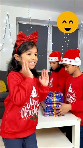 Kids Learn a Christmas Tree Safety Lesson 🎄