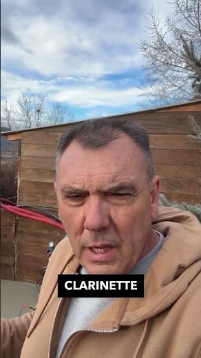 Local technique en bois en construction.