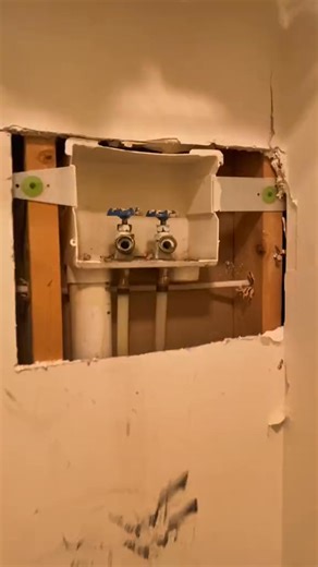 Washing machine box replacement #plumbing #plumber #plumbinglife #plu | Randall Phelps