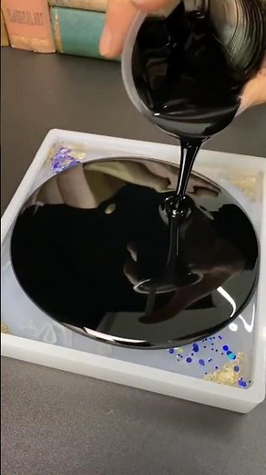 Handmade ashtray by resin (p172) #resinart #diy #art #handmade