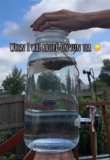 Sun Tea: The Perfect Summer Refreshment
