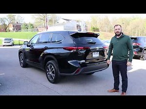 How To Activate The Hands Free Liftgate on A New Toyota Highlander!