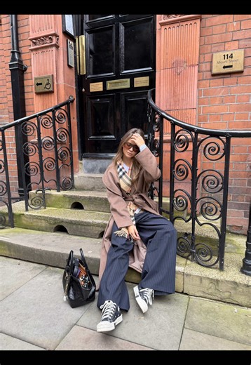 strollin’ 🚶🏽‍♀️