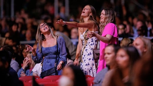 Surrey gets a taste of the Juno Awards with free music festival | CBC News