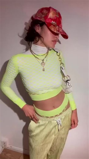 3 ways to wear a bodystocking outside in the autumn Use code