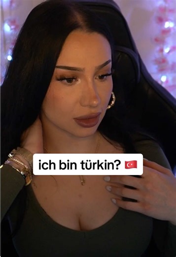 Exploring Turkish Identity on Twitch Streaming