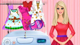 Barbie Washing Clothes