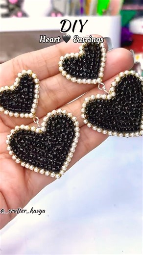 Valentine’s Day Earrings💖 #sorts #viralshorts #craftideas #diy #earrings #handmade #valentinesday