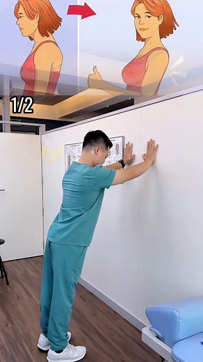 1M views · 13K reactions | Fix your hunchback posture with this simple exercise #vungocson #drson | Vũ Ngọc Sơn | Facebook