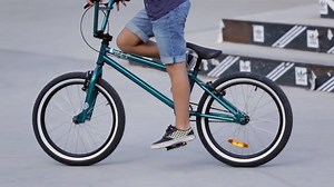 7.4K views | Já conheces as nossas bicicletas de BMX? Equipa-te para este desporto a partir de 129.99€! Maleável, robusta e adaptável dos 7 aos 12 anos. Tem ainda cabos reforçados para resistir às guinadas de guiador!  Sabe tudo aqui: https://goo.gl/ry6qbR ↓↓↓ | Decathlon Portugal | Facebook