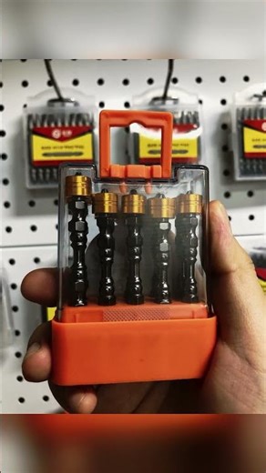 Various screwdriver bits with differenct types