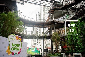 Step right up for Infinity Market’s shopping carnival | Coconuts