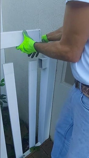 How to easily uninstall a PVC fence #shorts #fence