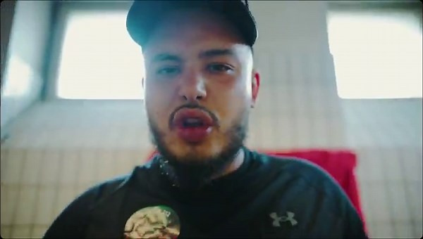 Malsain - Shark 212 (Clip Officiel)