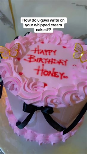 Mastering Whipped Cream Techniques for Cakes