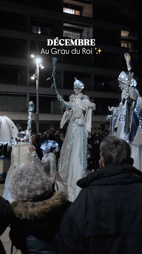 [DÉCEMBRE AU GRAU DU ROI] Le Grau du Roi s’illumine ! ✨ Illuminations, animations pour petits et grands, spectacles, feu d’artifice… La magie de Noël est là 🎄 Même en hiver, le Grau du Roi est idéal pour profiter en famille 🥰 #letsgrau #grauduroi #occitanie #noel #christmas #gardtourisme #hiver #illuminations | Le Grau du Roi Port Camargue