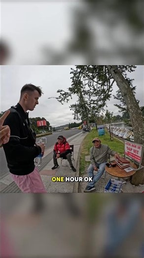 Romantic date with bro for 2€ in Vietnam🇻🇳😂
