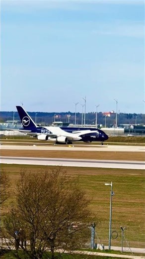 Airplane Mode on! Airbus A380 „100th anniversary livery“ by Lufthansa