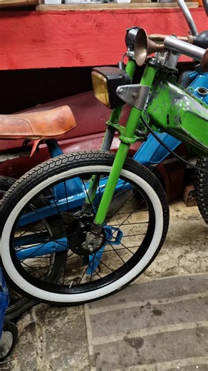 av7 ou av10 ? #mobylette #moped #mecanique #motobecane