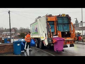 Dennis bin lorry on Split recycling HWH