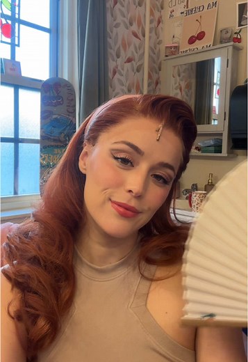 Dramatic Eye Makeup Tutorial Inspired by The Outsiders