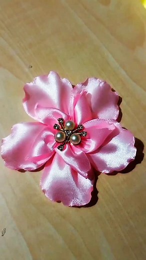 Easy DIY Ribbon Craft Tutorial Step by Step #crafting #diy #homedecor #art #handmade | Home Craft Ideas