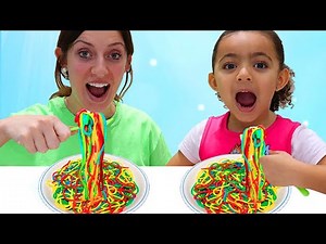 Leah and Mommy Pretend Play Making Colorful Play Doh Noodles