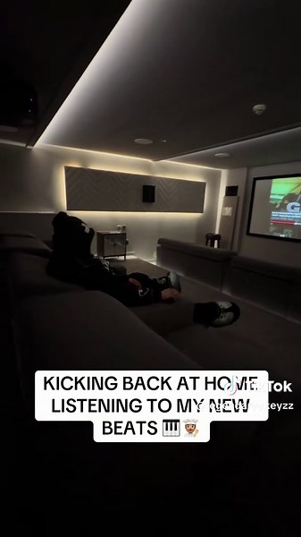 Discover New Beats from Legendary Keyzz at Home