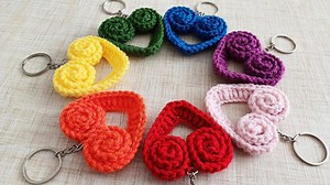 Simple and Cute Crochet Heart Keychain Patterns
