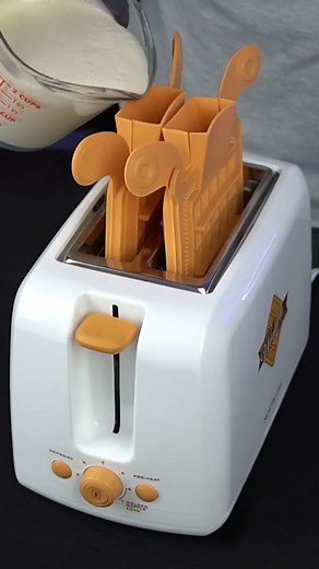 23K views · 401 reactions | The Nostalgia Vertical Waffle Toaster did not impress me at all! 﫤#kitchengadgets | Freakin' Reviews | Facebook